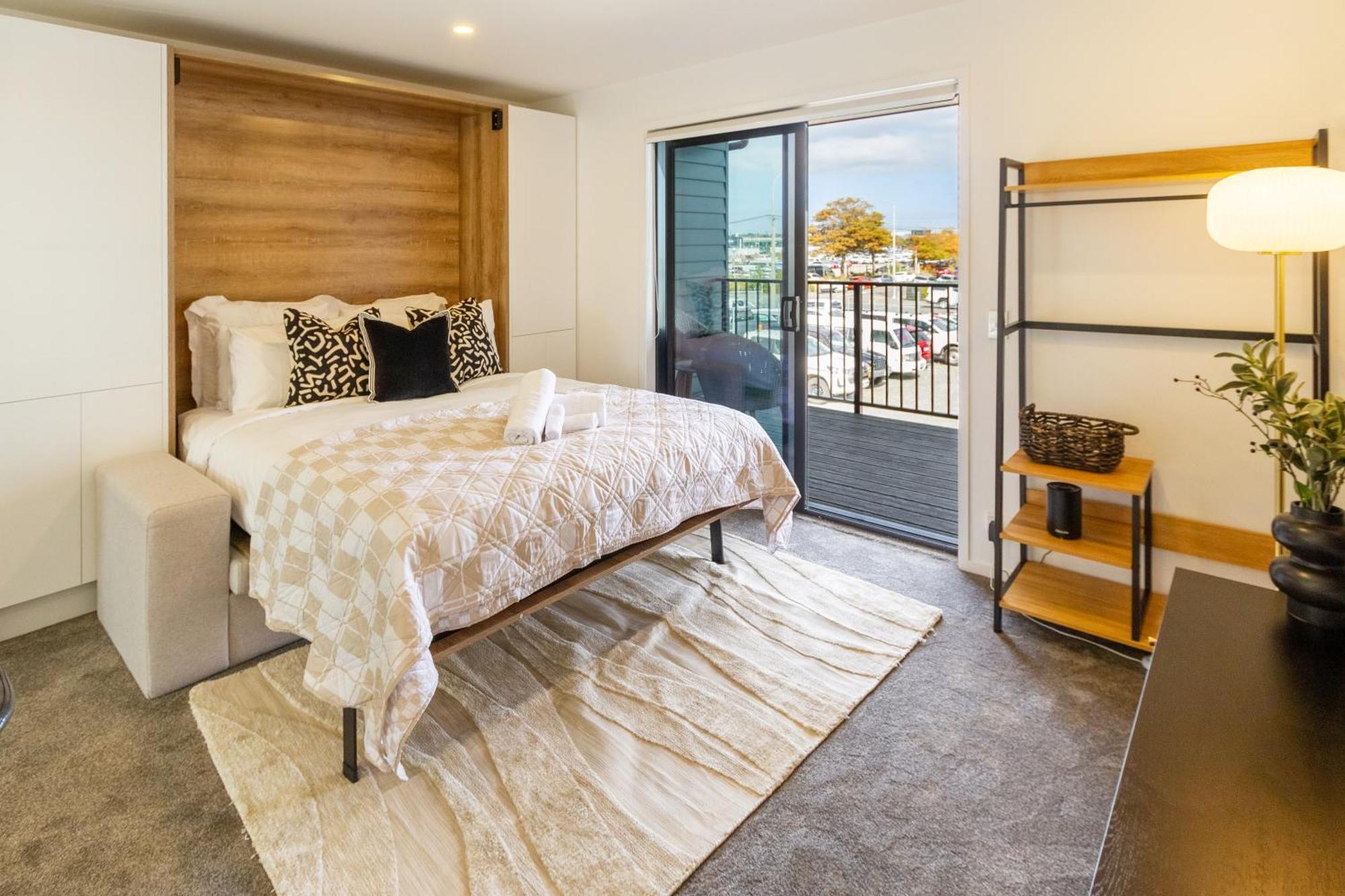 Prime Locale: Studio With Balcony Christchurch Esterno foto
